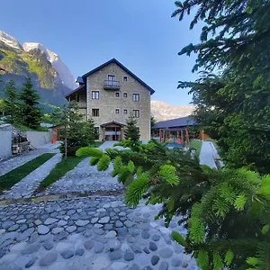*** Hotel Margjeka Albanie