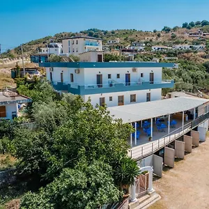 Apartahotel Pasqyra
