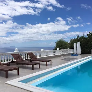 Hotel Golden View